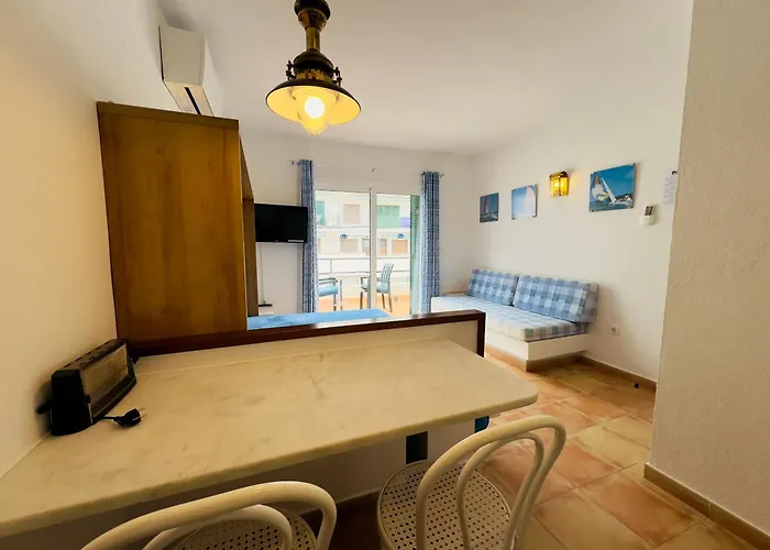 Estudi Nº5 'apartaments El Berganti' アパート *